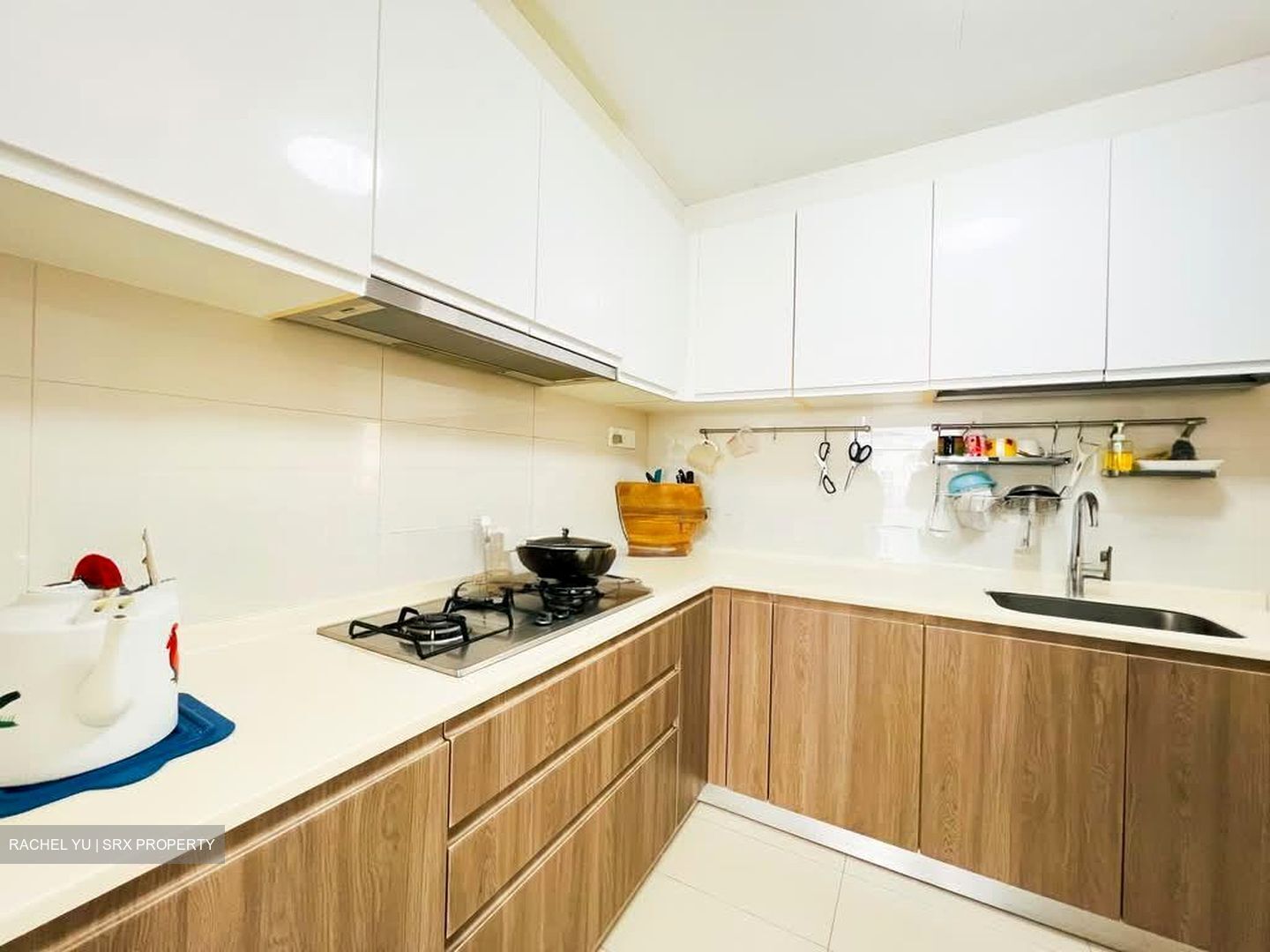 The Amore (D19), Condominium #580241201